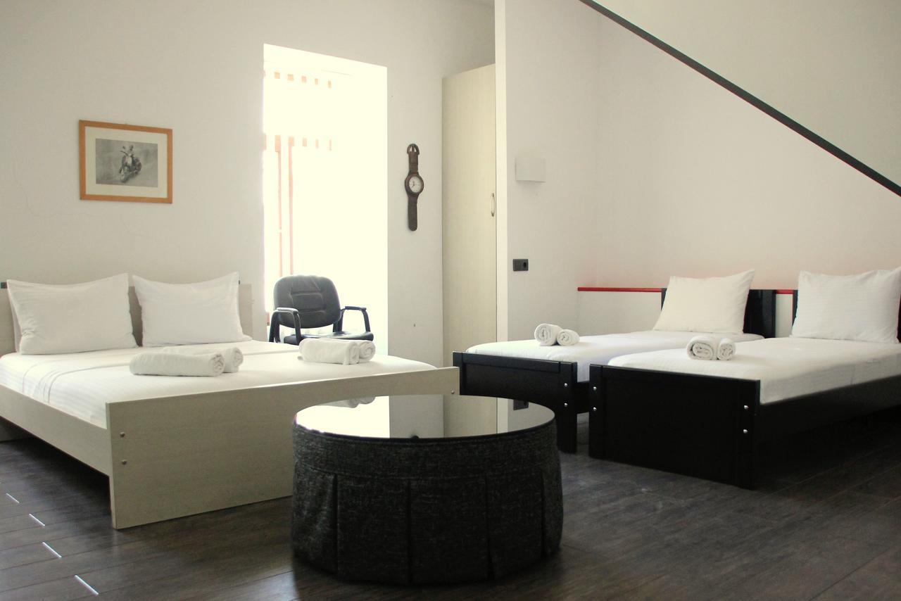 Deluxe Apartment Tbilissi Extérieur photo
